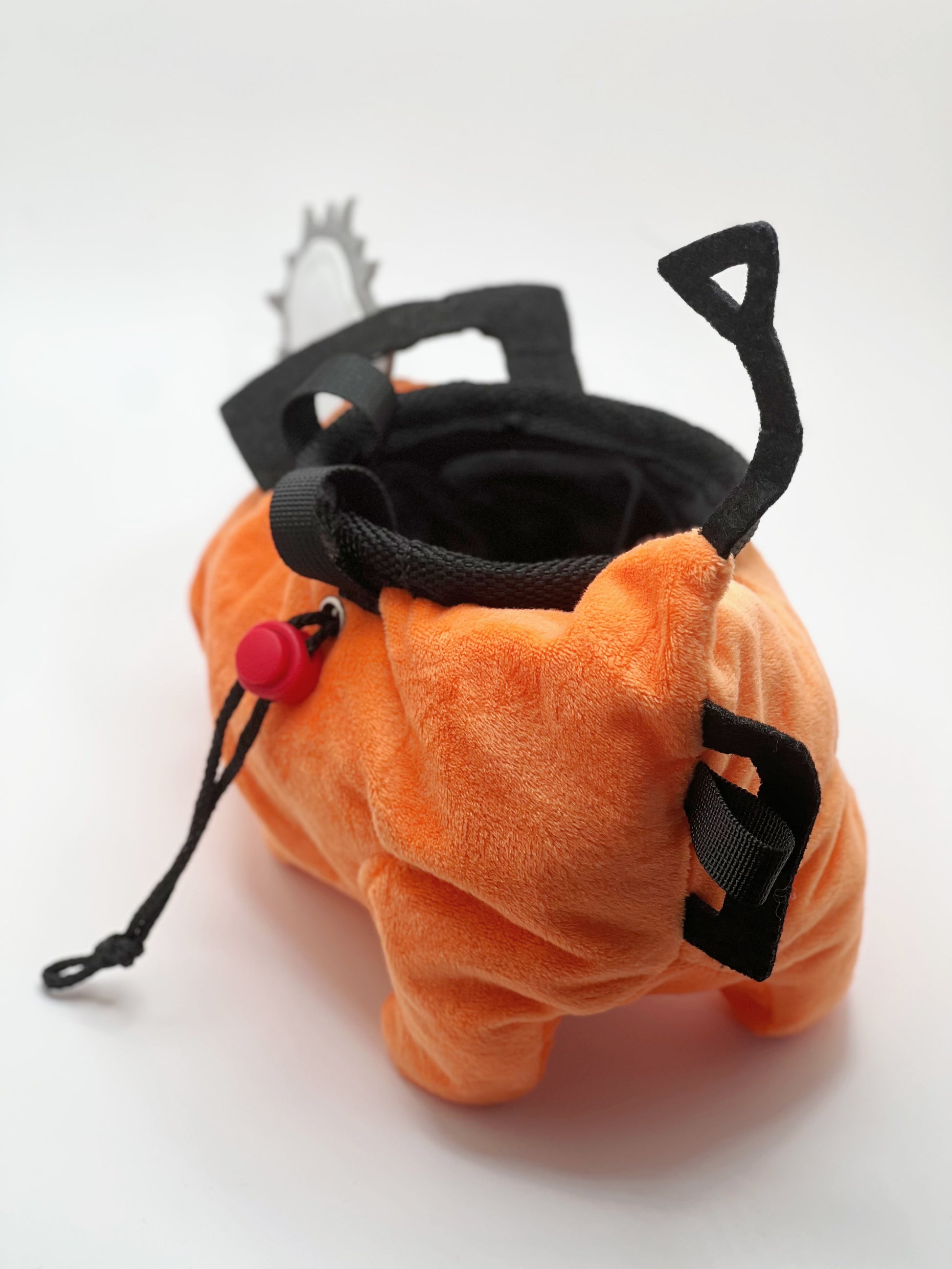 Chainsaw Man anime Pochita plush chalk bag for rock climbing