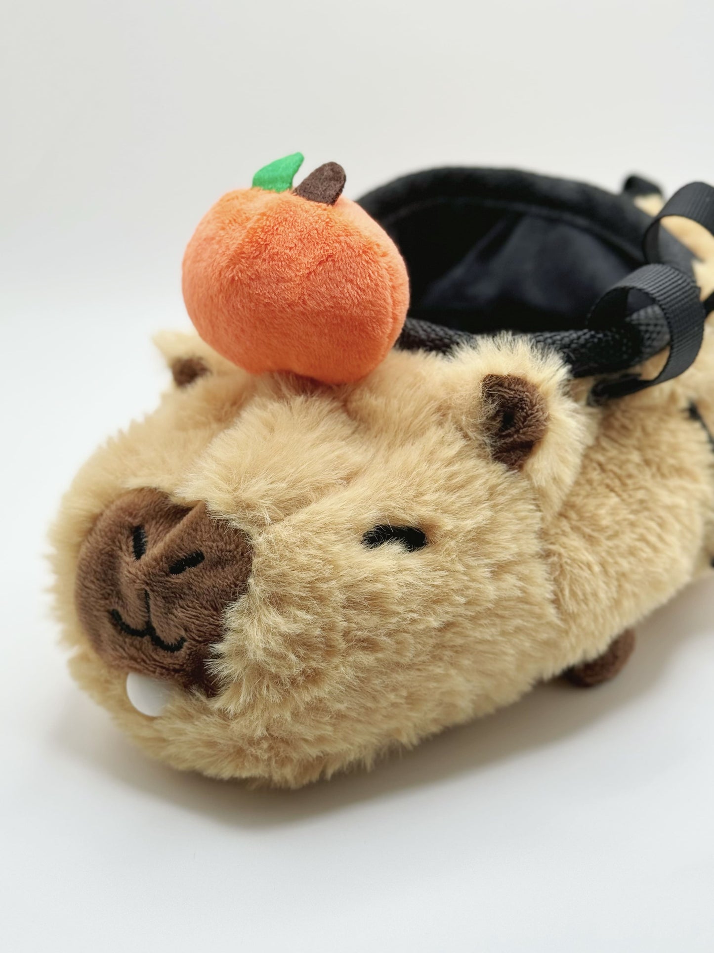capybara bubble gum climbing chalk bag cute bouldering faworm