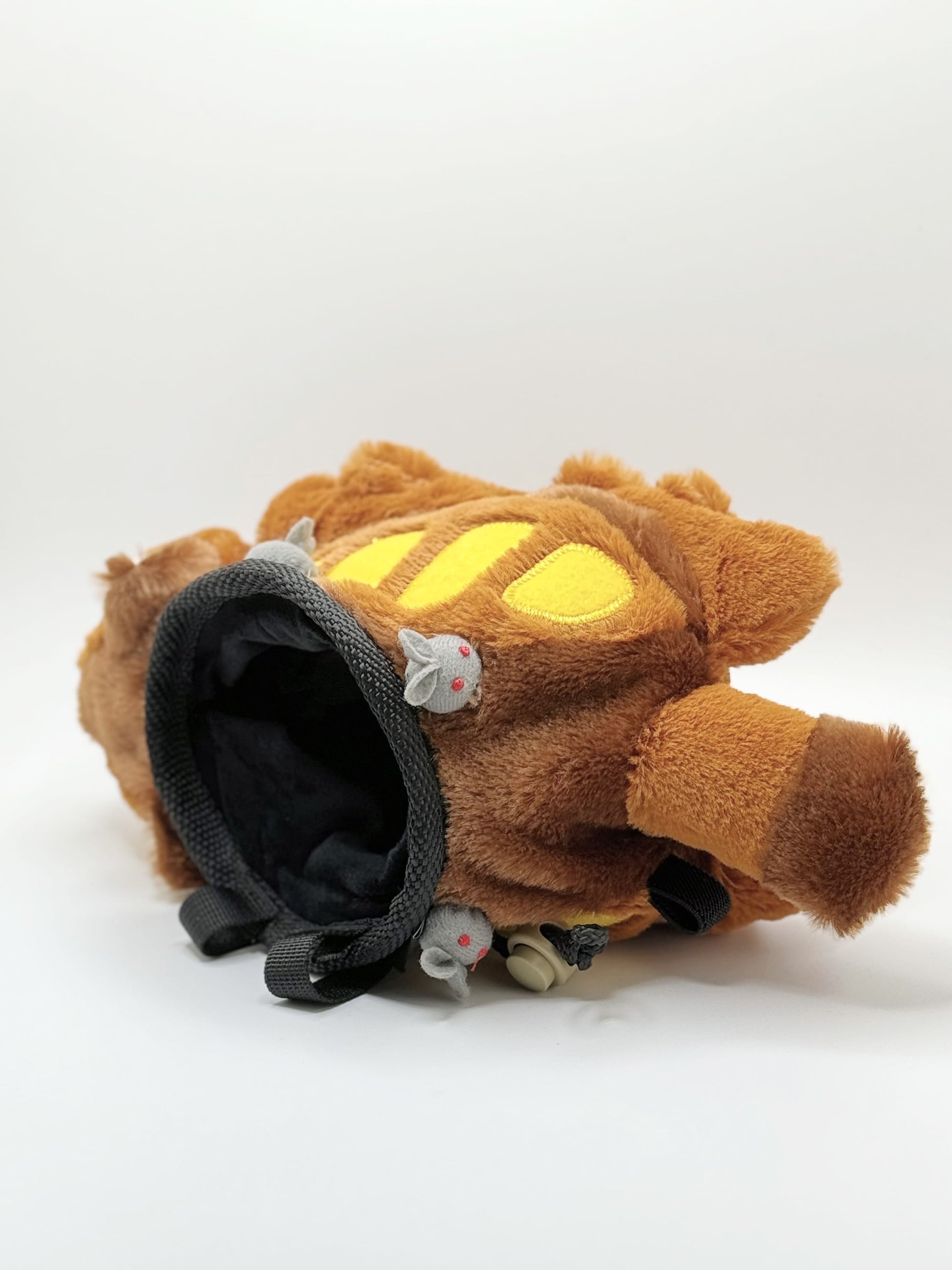 ghibli totoro catbus climbing chalk bag fatworm cute plush chalk bag
