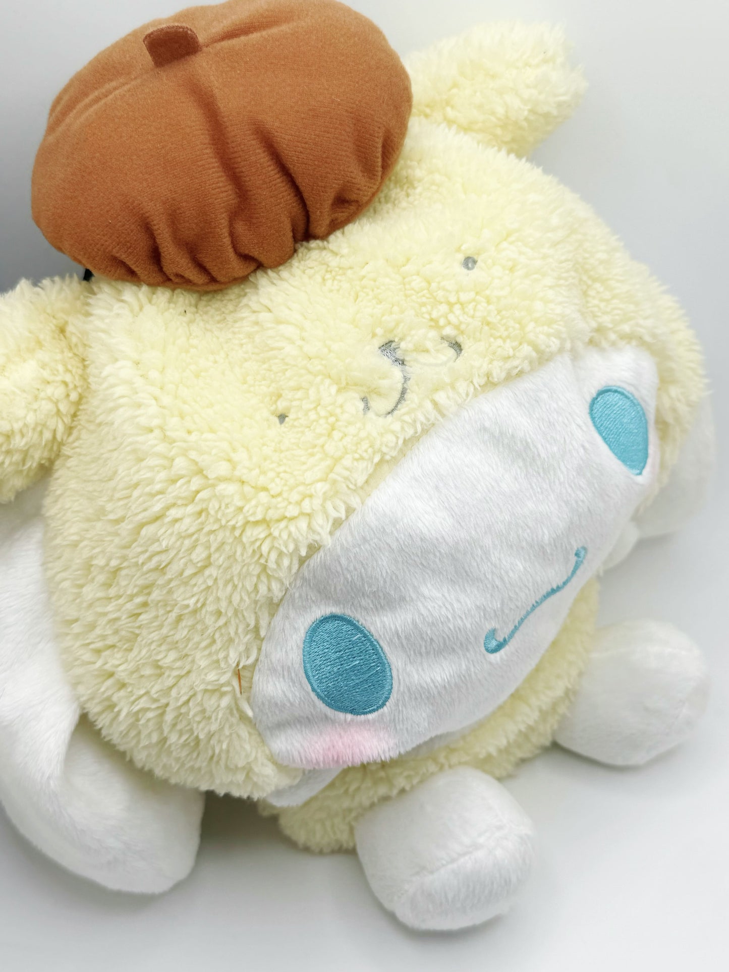 Fatworm Cinnamoroll Pompompurin Chalk Bag climbing bouldering plush cute anime