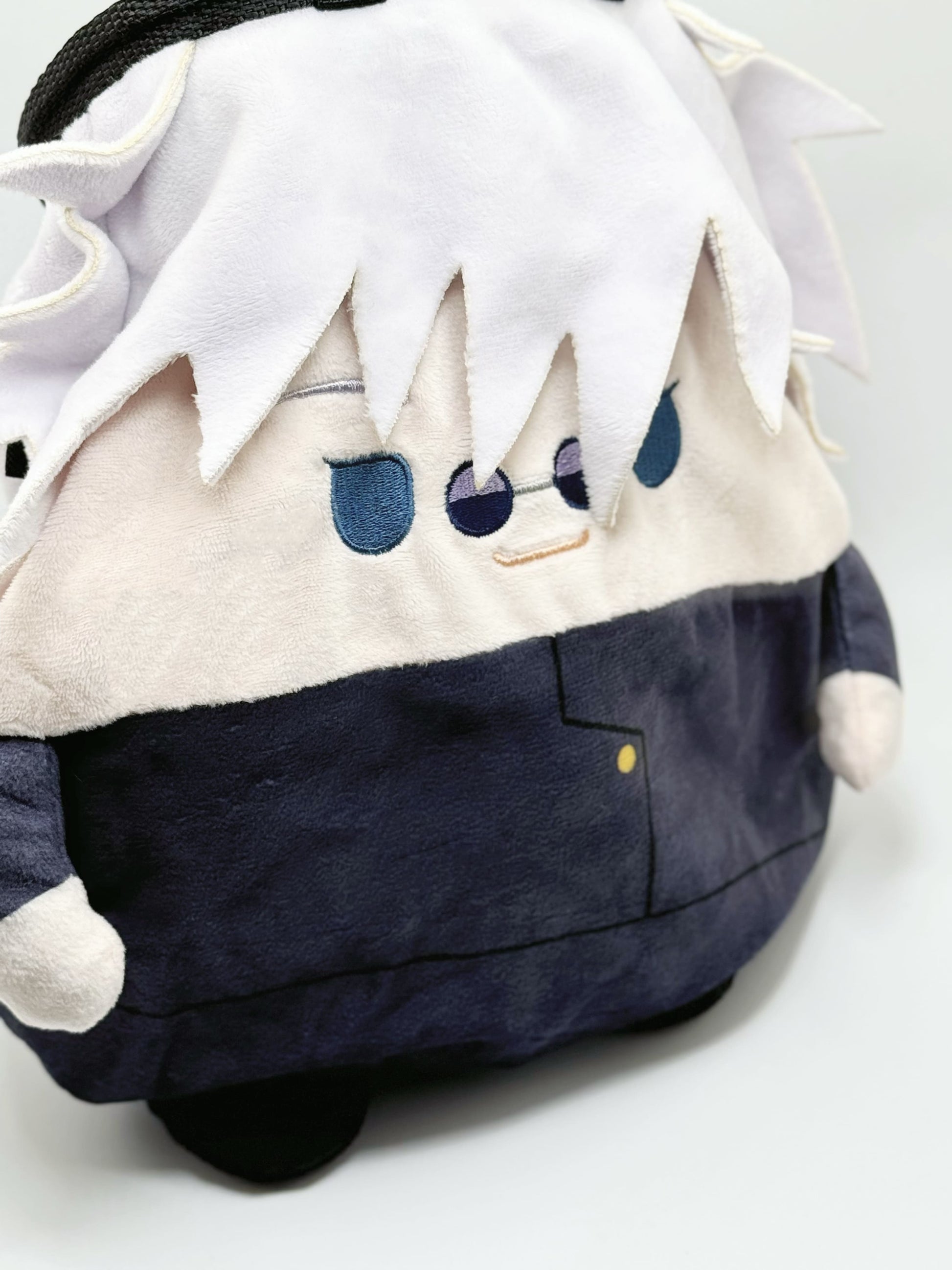 Jujutsu Kaisen Gojo chalk bag chalk bucket climbing cute handmade fatworm anime plush sunglasses