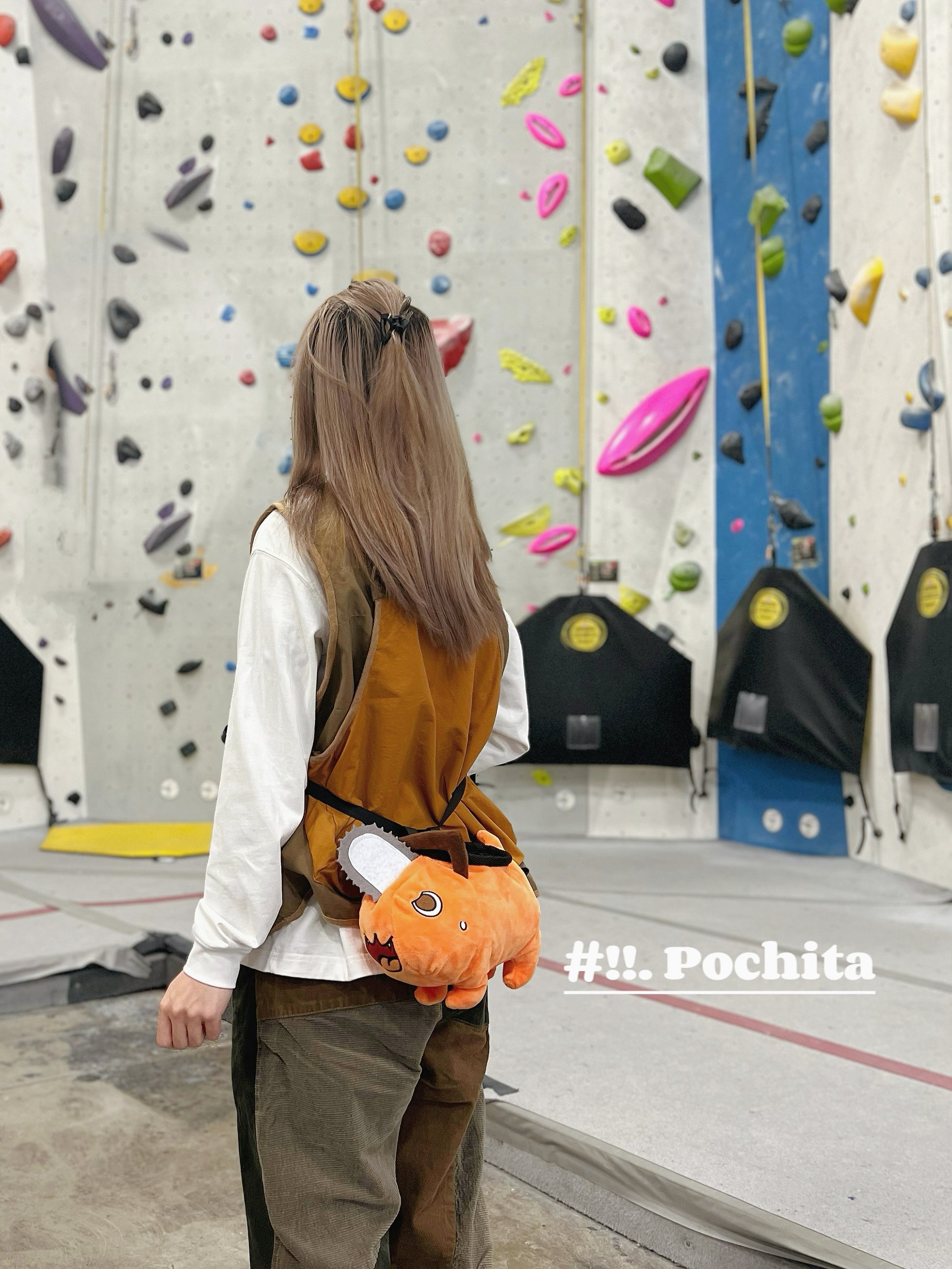 Chainsaw Man anime Pochita plush chalk bag for rock climbing