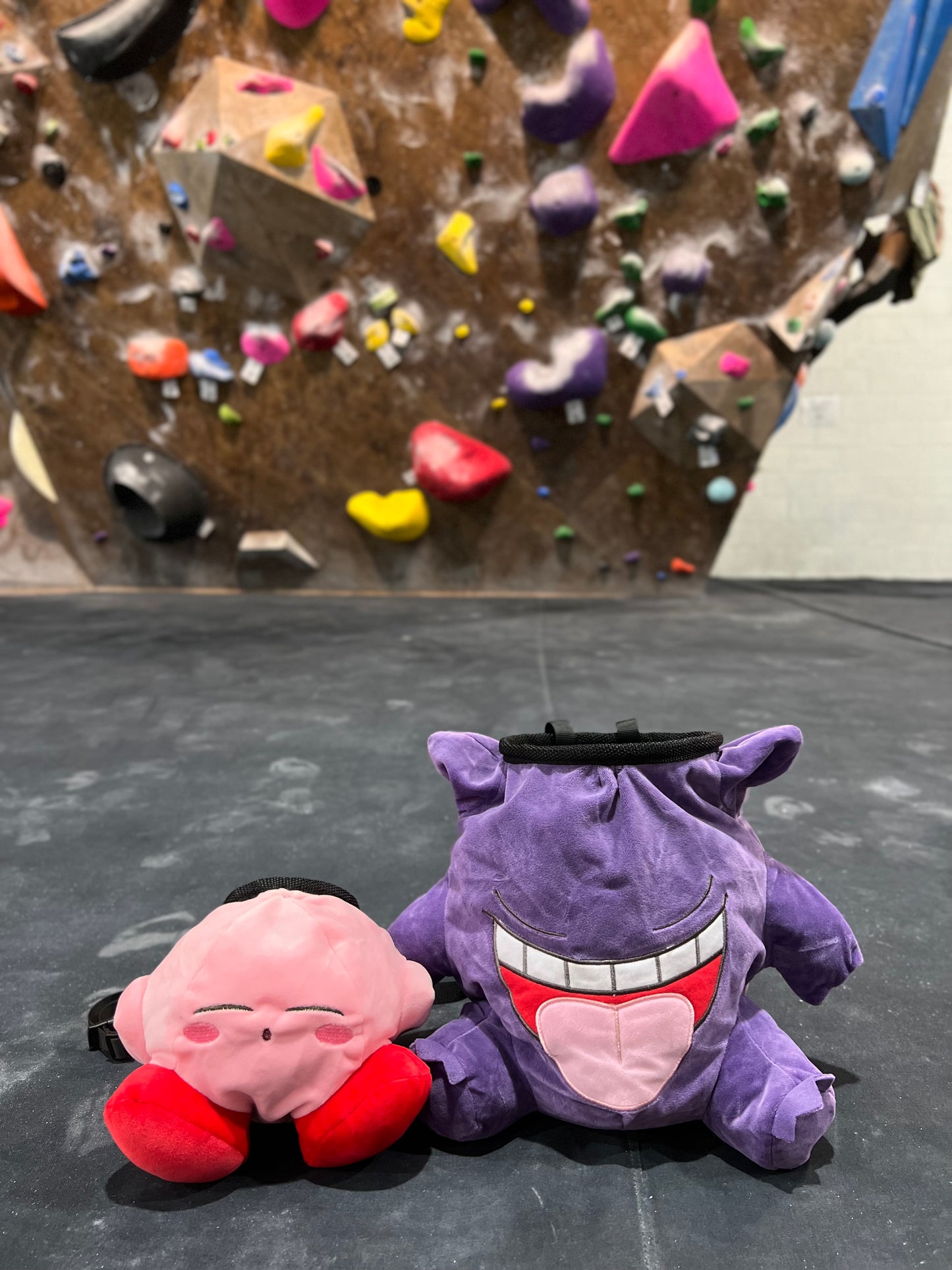 game anime cute Kirby plush chalk bag for rock climbing