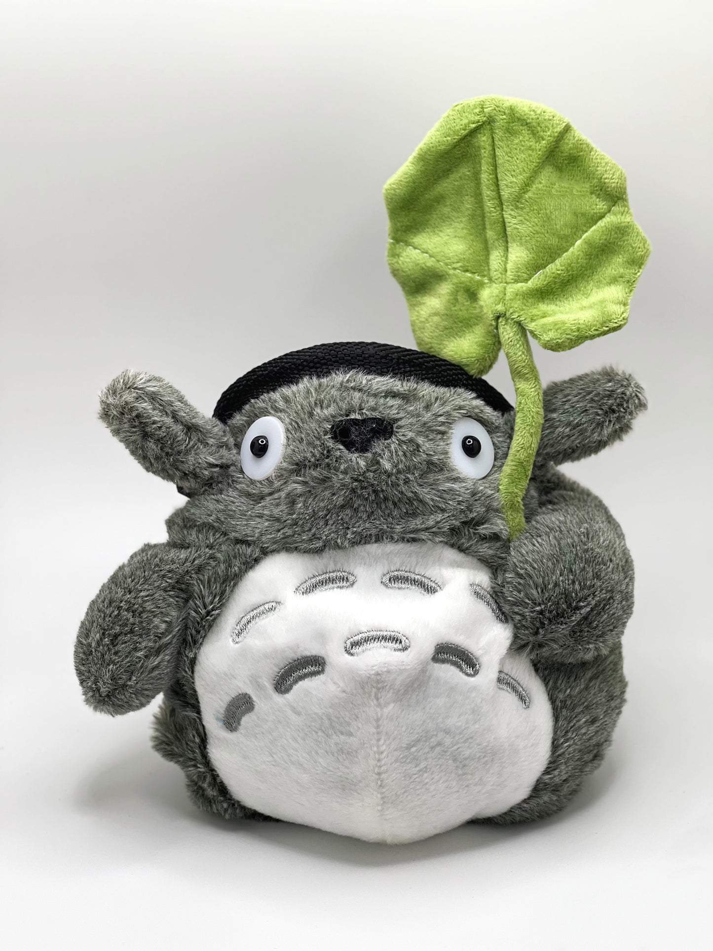 anime cute Totoro with Lotus Leaf chalk bag for rock climbing My Neighbor Totoro plush fatworm handmade chalk bucket