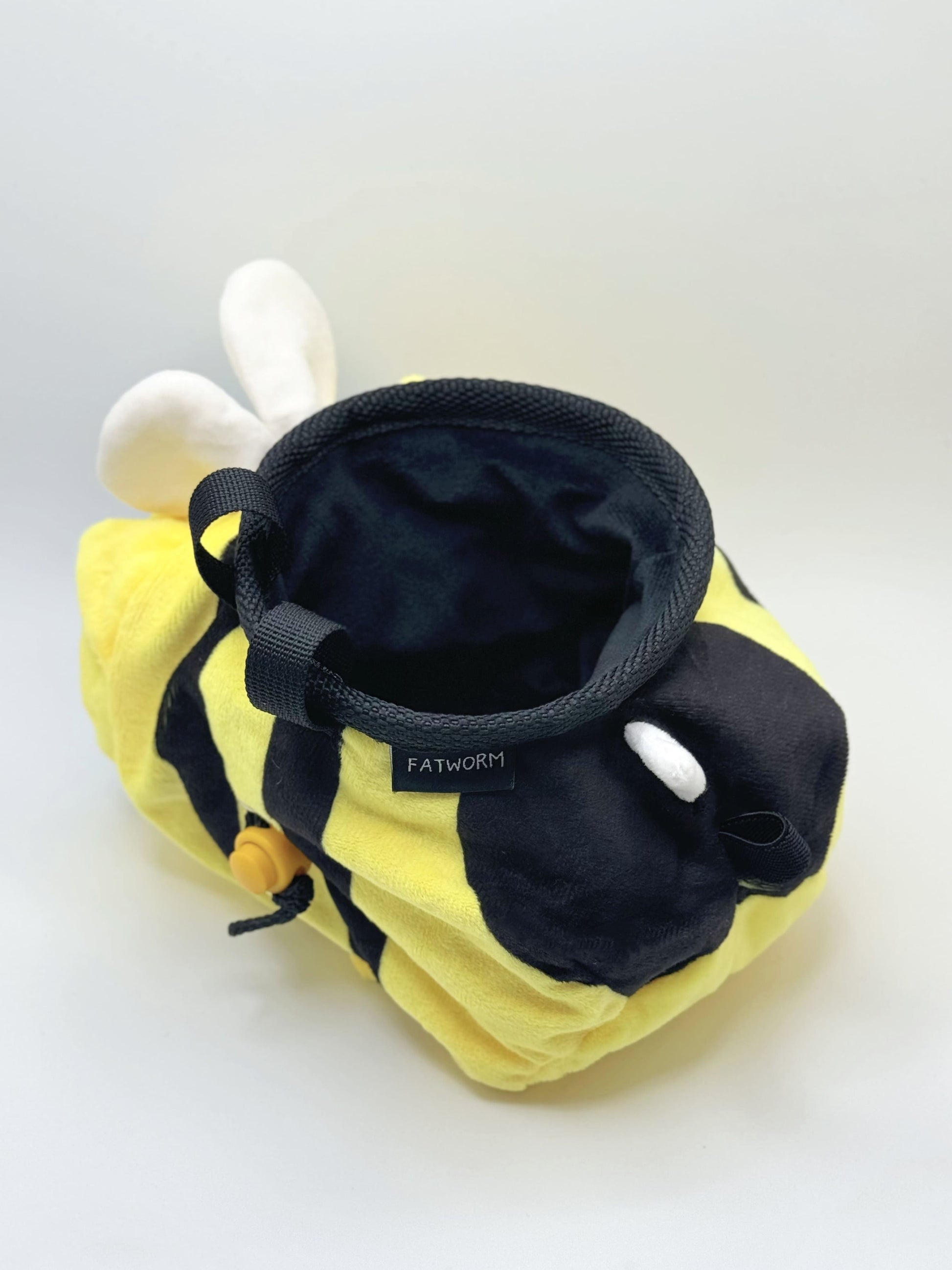 bugcat capoo chalk bag climbing cute bee plush