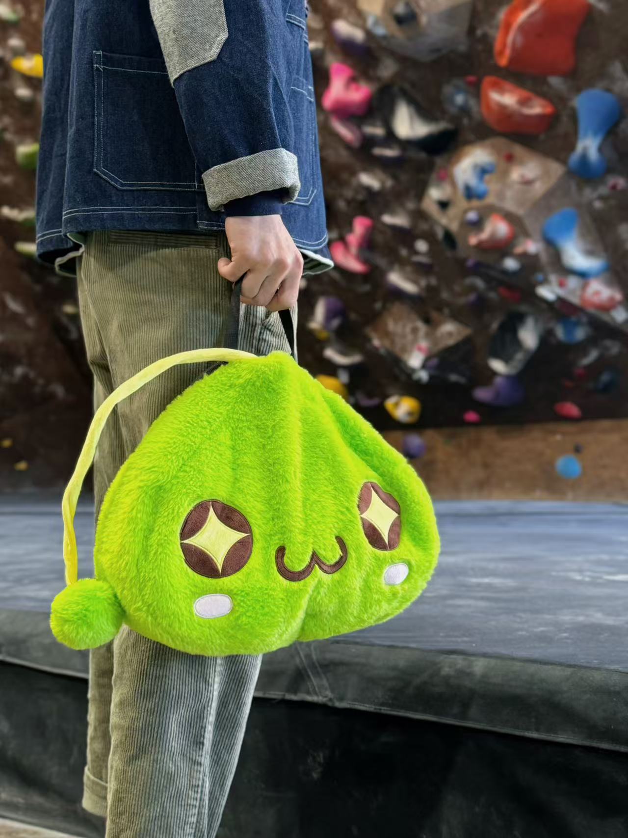 MapleStory-themed climbing chalk bucket featuring the Slime and Orange Mushroom characters. Rock climbing chalk bags by Fatworm