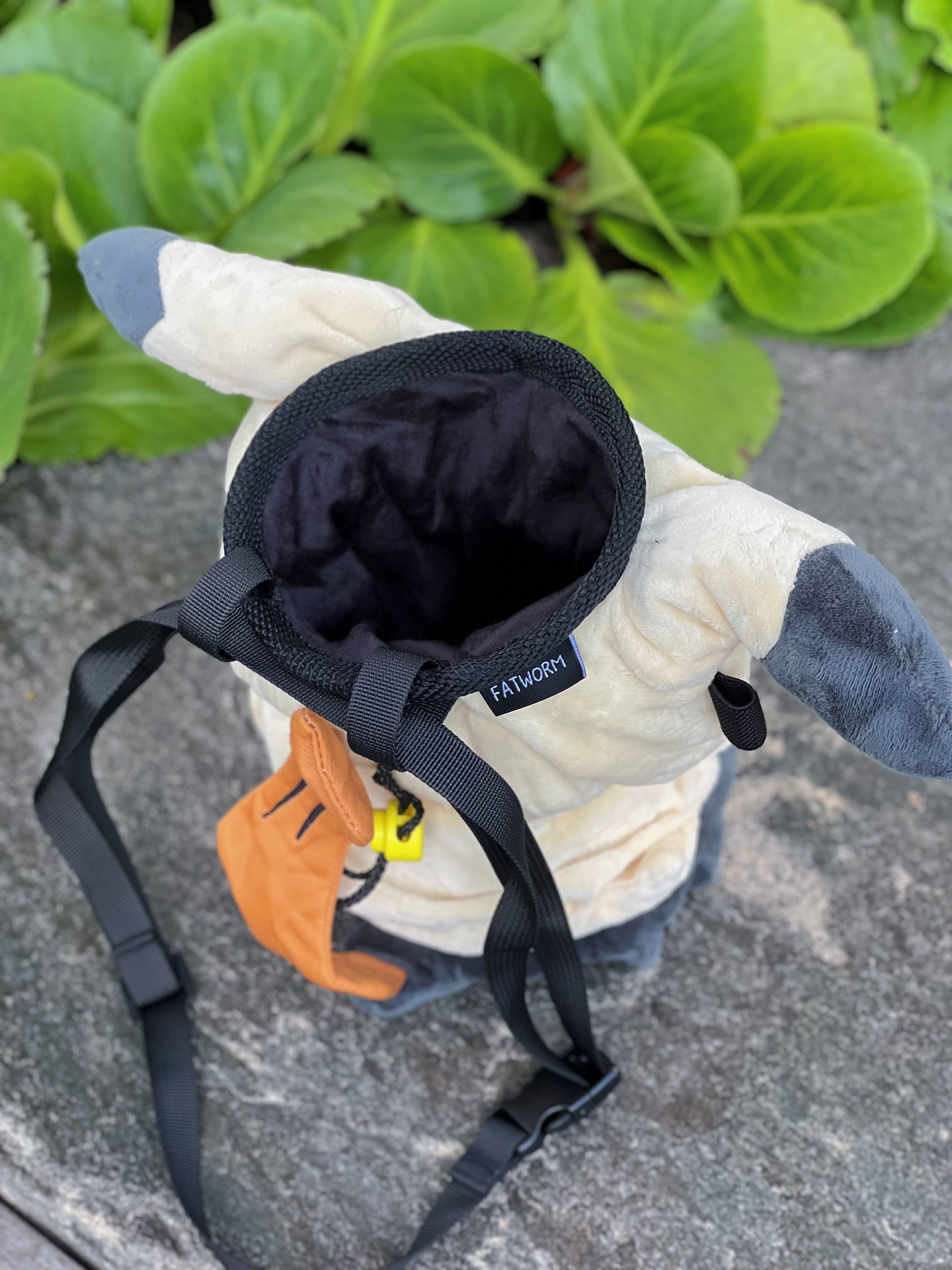 mimikyu_outdoor_back.jpg?v=